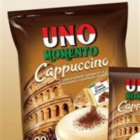 Капучино "Uno Momento" с шоколадной крошкой 25,5г /20/ (в коробке 12 блоков)
